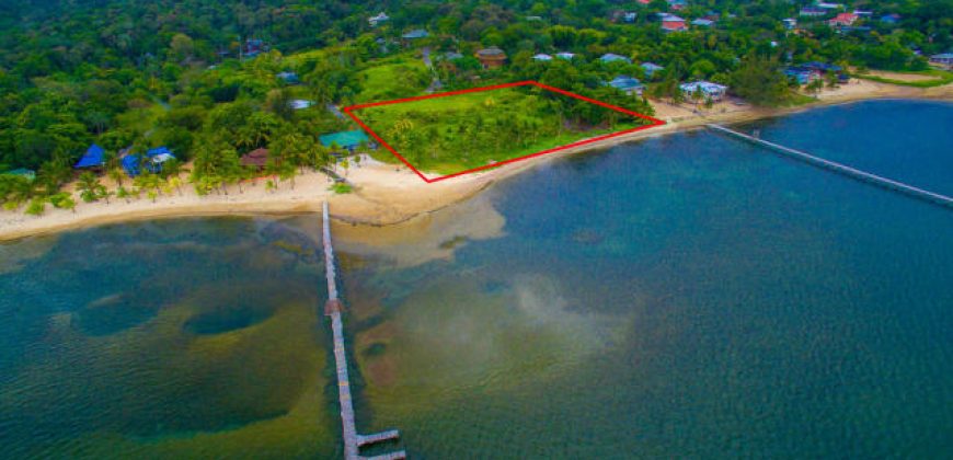 Sandy Bay Beachfront Property In Roatan