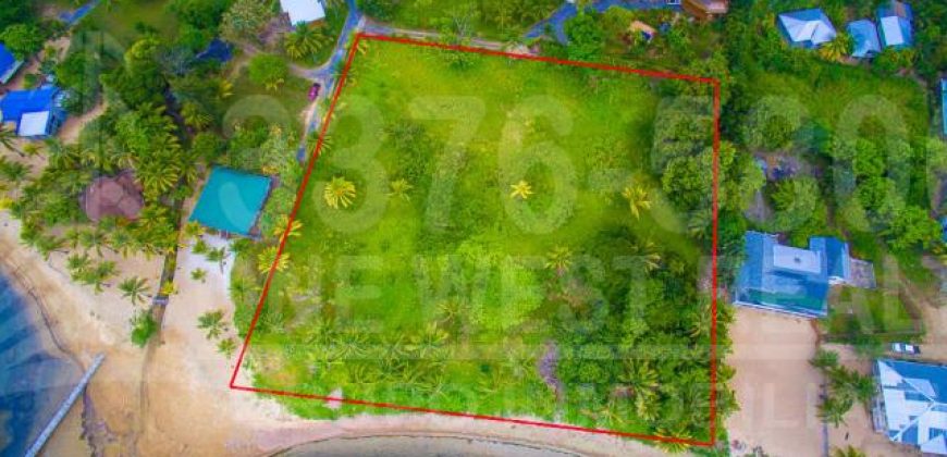 Sandy Bay Beachfront Property In Roatan