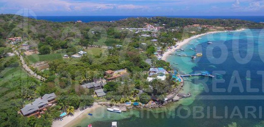 Kai Linda Way On Roatan- Acqua Di Mar – Unit 1