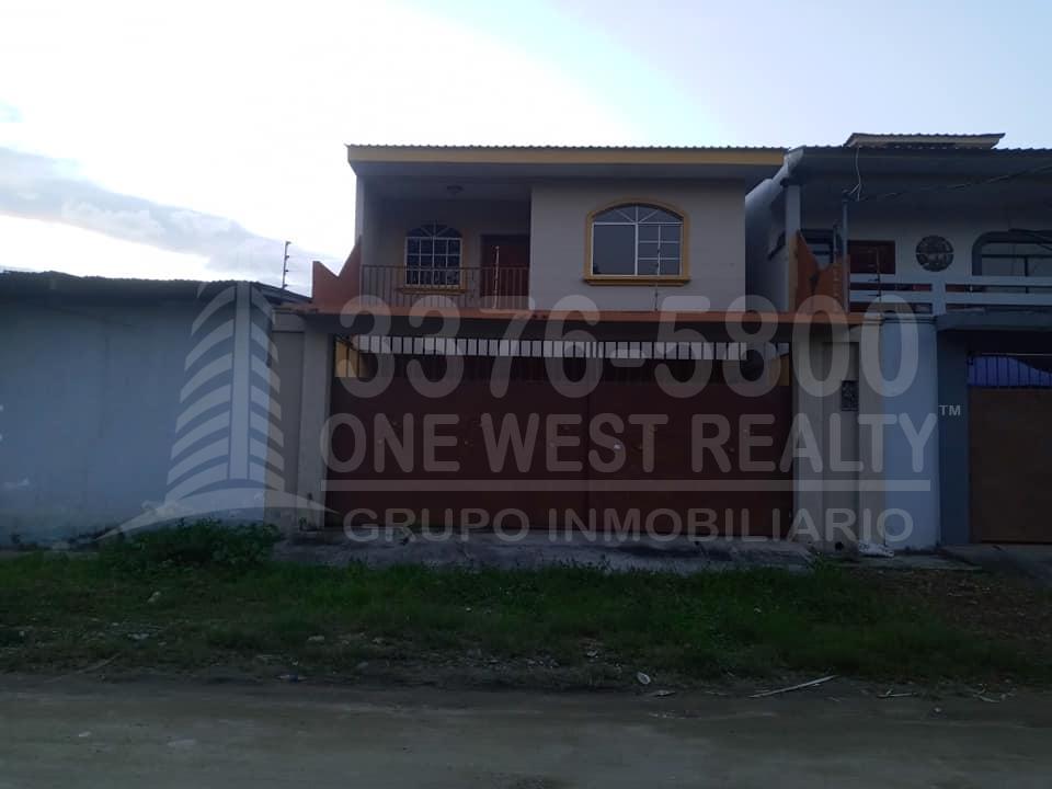 Casas en venta en San Pedro Sula-Barrio Morazán casa amplia de 2 plantas, 4 habitaciones