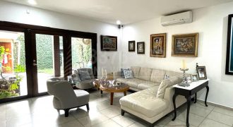 Venta de Townhouse circuito cerrado Jardines del Valle San Pedro Sula