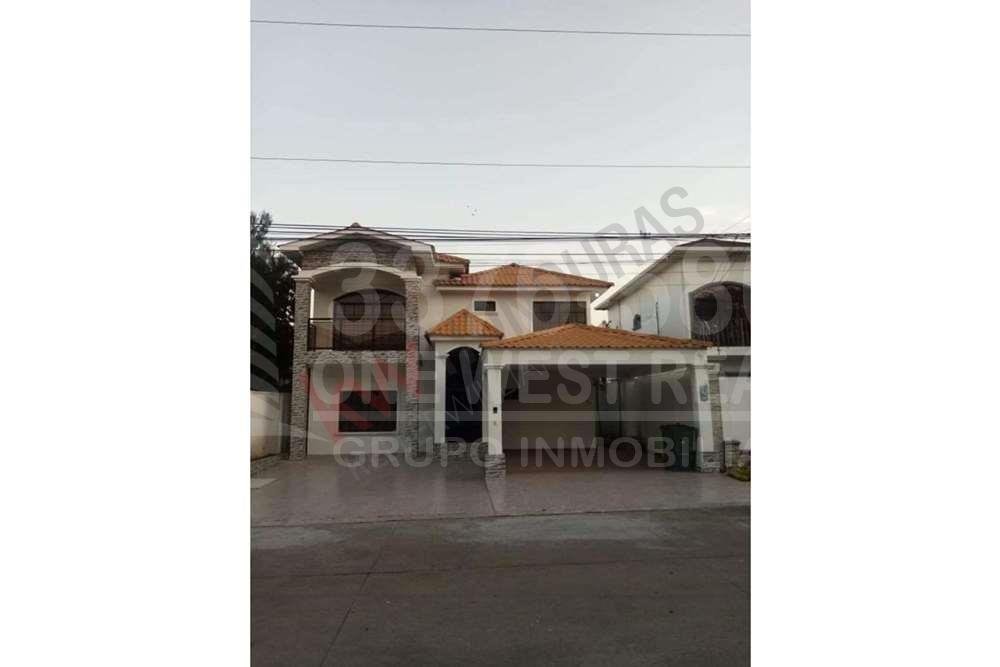 San Pedro Sula Casa en venta Colonia Universidad