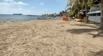 Venta de Propiedad frente a la Playa en Omoa Cortes Honduras