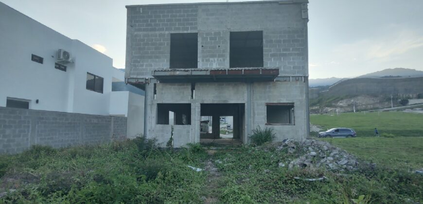 Venta de casa en construcción en Ciudad Jaraguá 509.12 v² Terreno