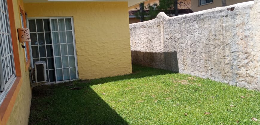 Venta de Villa en La Ceiba Atlántida en Complejo turístico Palma Real