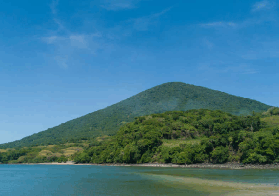 The Pacar Island receives ecological recognition for environmental leadership