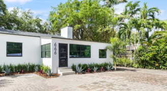 Modern House for Sale | a Privileged Location in Miami