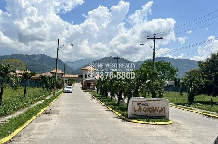 Lote Residencial en Venta – Inversión Segura en Residencial la Granja El Progreso, Yoro 