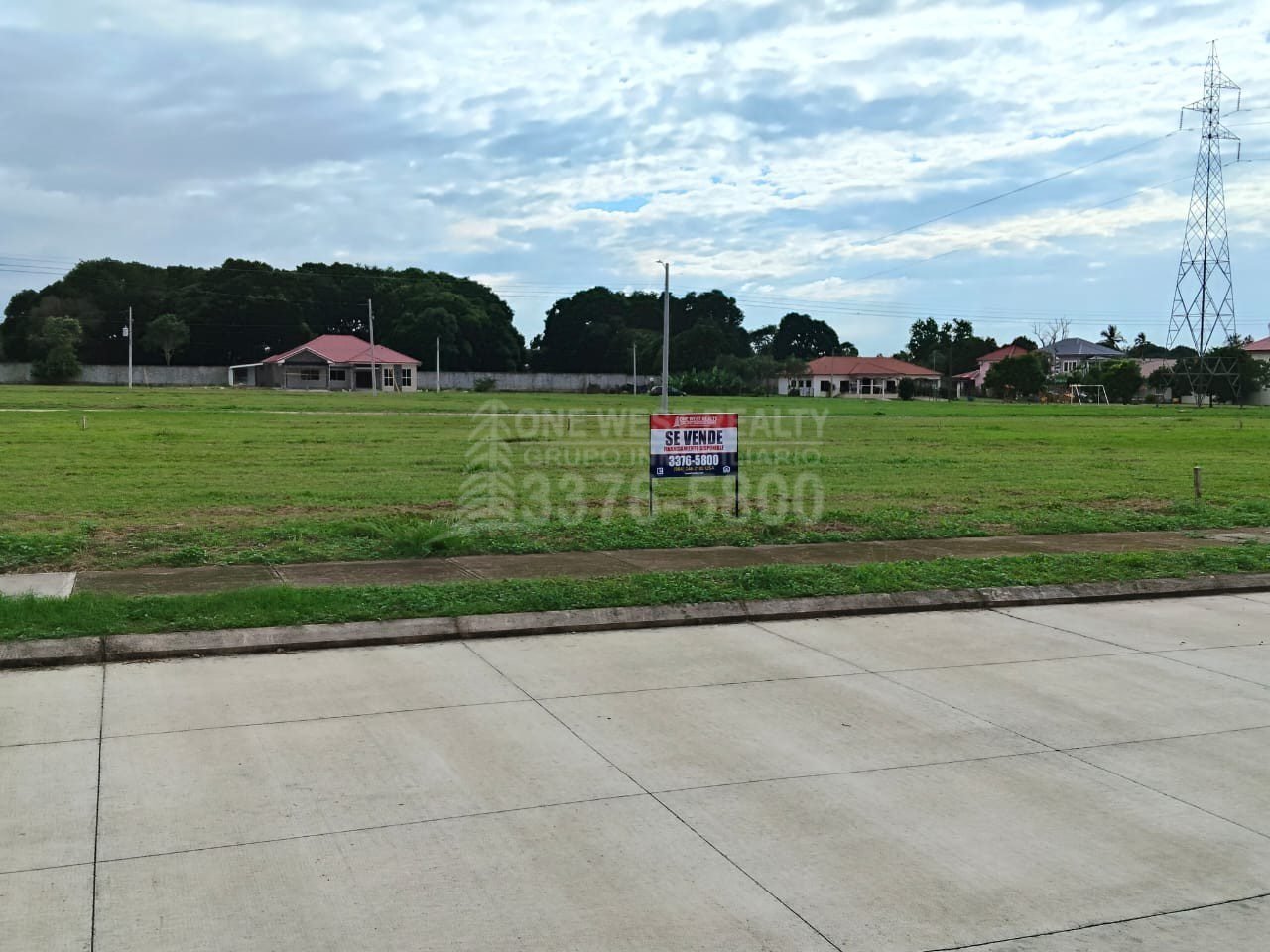 Venta de Lote en Residencial La Granja en | El Progreso Yoro 378v2 (2,273 ft²)
