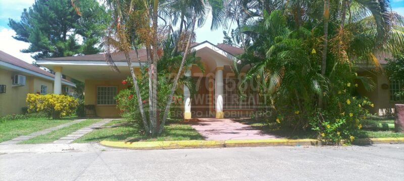 Furnished Three-Bedroom Villa for Sale at Palma Real, La Ceiba